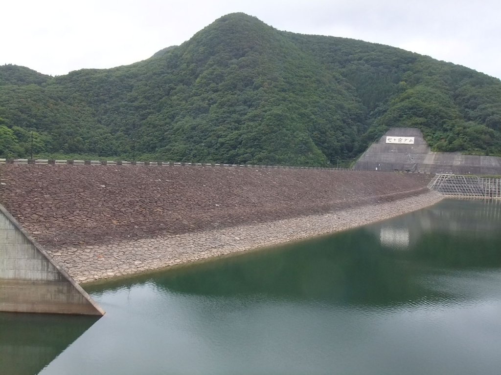 七ヶ宿ダムに行ってきました 流浪な旅 宮城県七ヶ宿町 グルファビのブログ